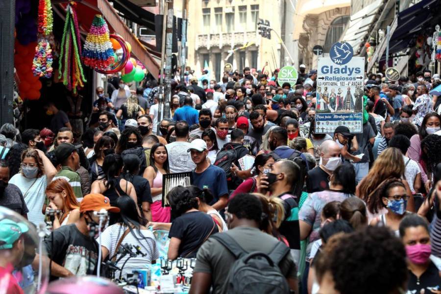 Am&eacute;rica Latina supera los 25 millones de contagios