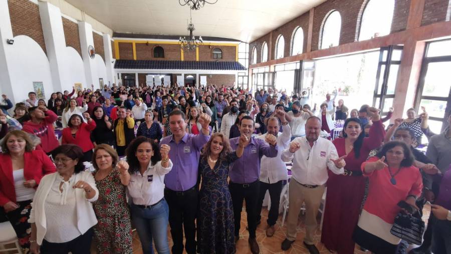 Magisterio apoya a candidatos del PES