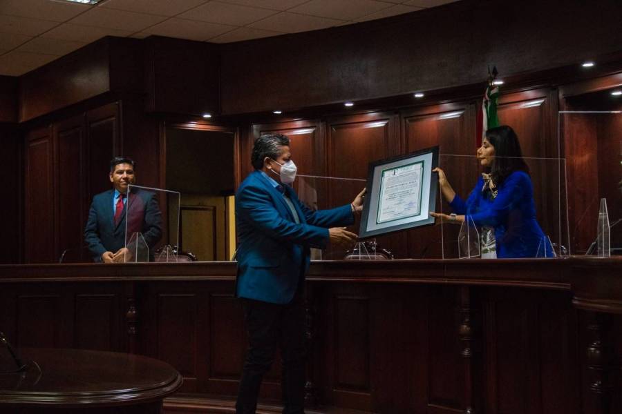 Recibe David Monreal constancia del Trijez como gobernador electo