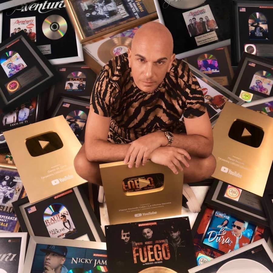 Planet Records recibe 16 certificaciones de la RIAA en Discos de Platino y Oro