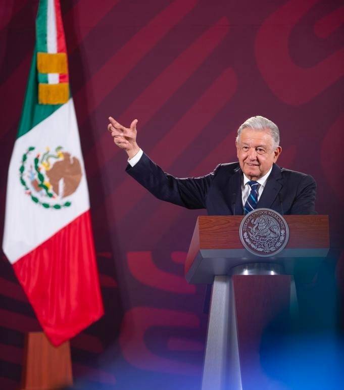 Pese a que ca&iacute;da de Ley Nahle, AMLO insiste que puede ser candidata