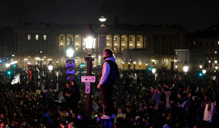Nuevas marchas y acciones en refiner&iacute;as contra la reforma de pensiones en Francia