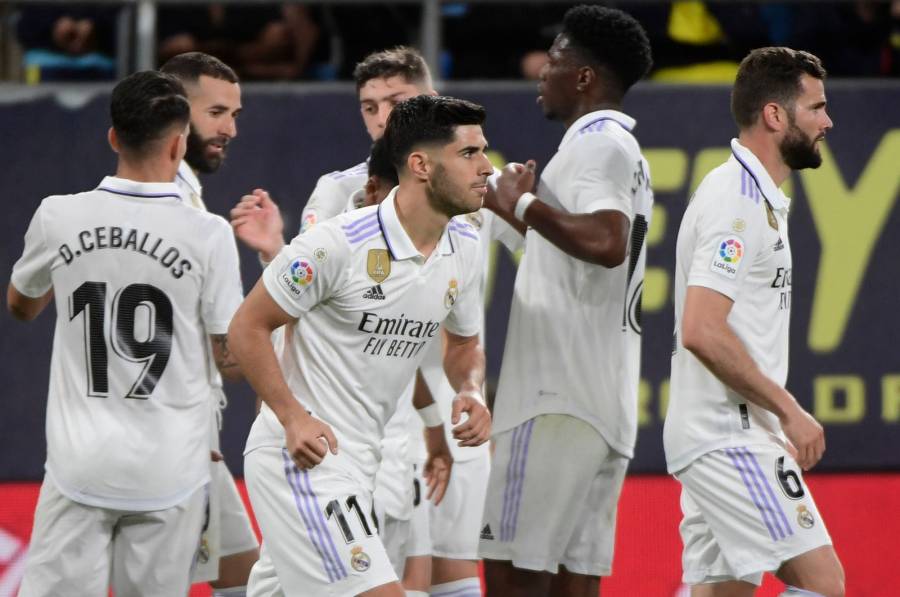 Nacho desatasca al Real Madrid en Cádiz