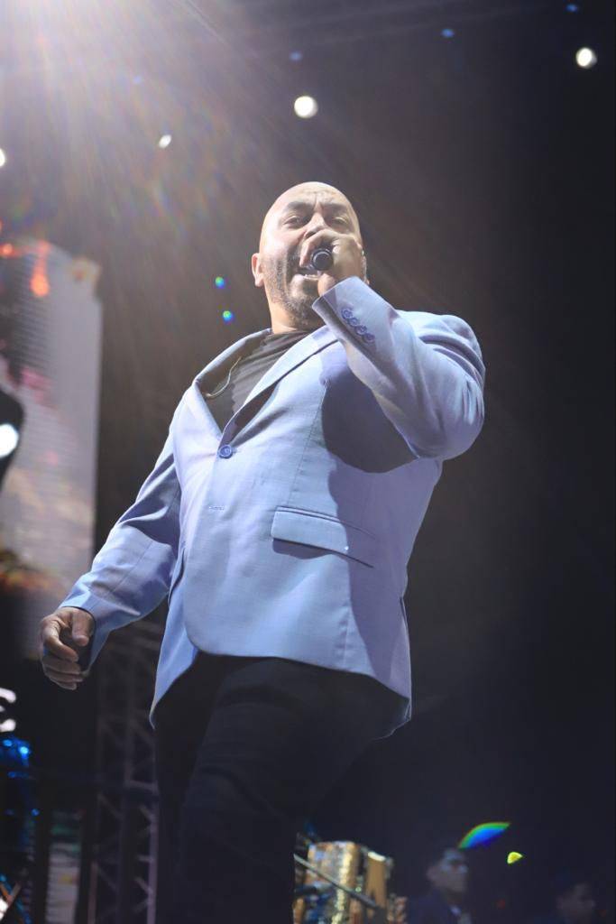 “Prende” Lupillo Rivera a 12 mil asistentes en la Feria Regional 2023 de Tecámac