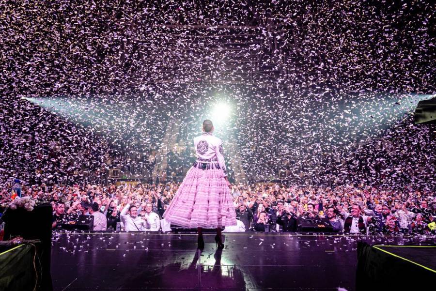 Natalia Jim&eacute;nez cierra en Espa&ntilde;a gira que celebra 20 a&ntilde;os de trayectoria