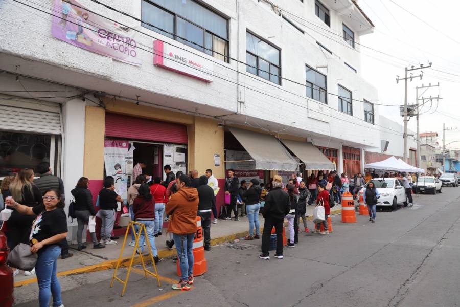 Ampliaci&oacute;n de horario en m&oacute;dulos del INE ante alta demanda de credenciales para vota