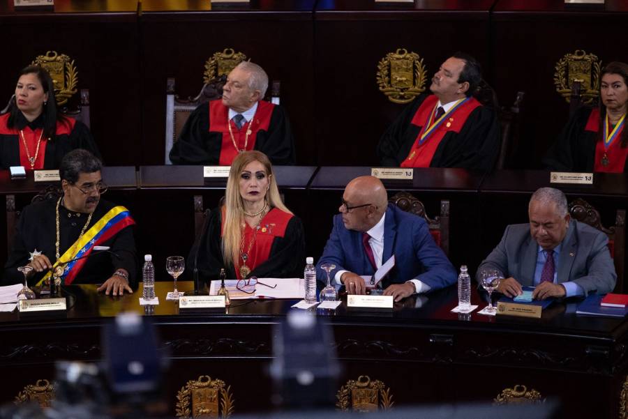Llega a Venezuela nuevo embajador guyan&eacute;s en medio de tensiones