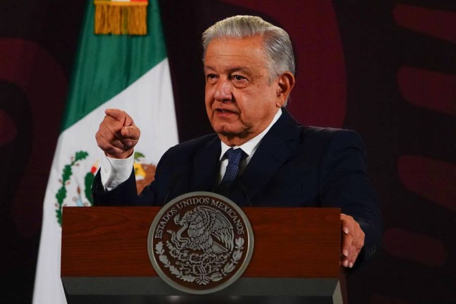 “Voy a defender mi derecho de r&eacute;plica”: AMLO