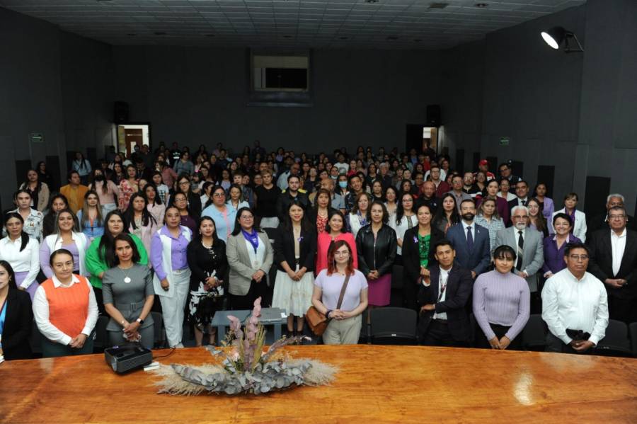 Llama DIFEM a reconocer las aportaciones de las mujeres en la vida p&uacute;blica