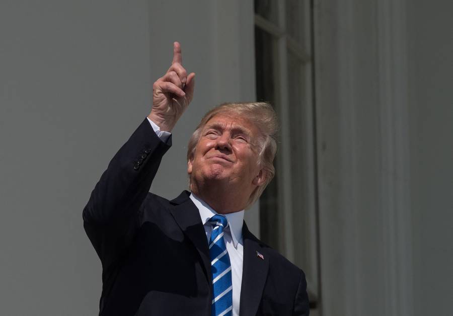 Eclipse total del Sol recorri&oacute; Am&eacute;rica del Norte