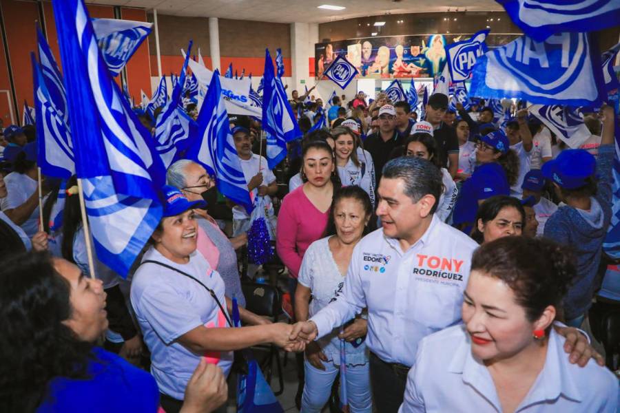 Panistas van unidos y arropan a Tony Rodr&iacute;guez para mantener Tlalnepantla, pese a guerra sucia