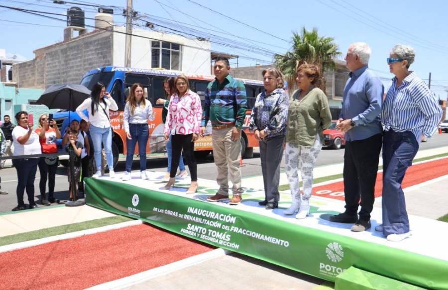 Ricardo Gallardo inaugura avenidas San Lorenzo y Santo Tomás en Soledad de Graciano Sánchez