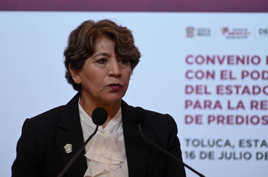 Delfina G&oacute;mez firma convenio para regularizar predios en el Estado de M&eacute;xico