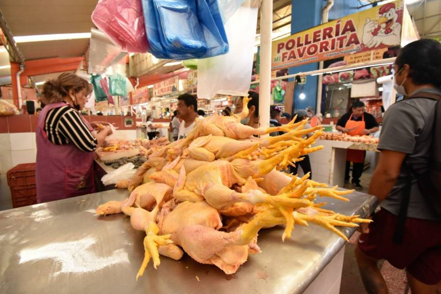 Triple homicidio en Tianguistenco: due&ntilde;o y empleados de poller&iacute;a ejecutados