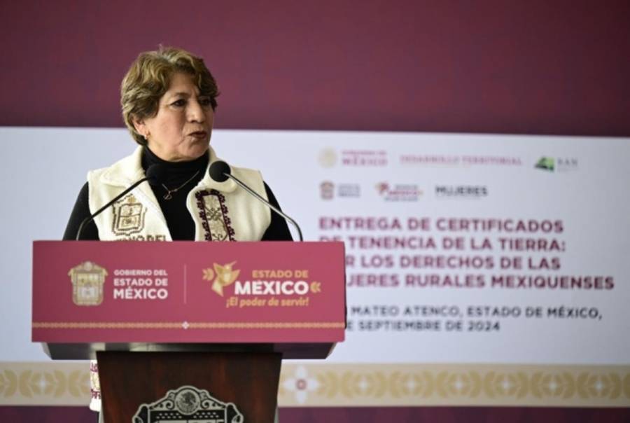 Benefician a mujeres rurales: Delfina Gómez entrega 600 certificados de tenencia de tierra