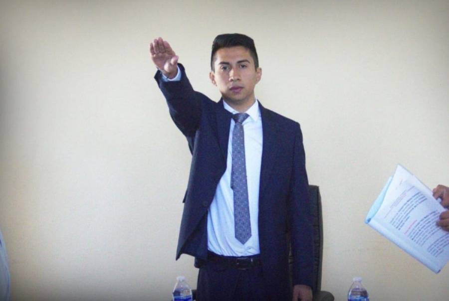 Ismael Matías rinde protesta como alcalde suplente en Santo Tomás de los Plátanos