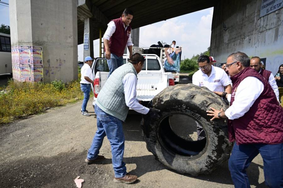 Retira m&aacute;s de 10 mil llantas y 1, 800 toneladas de basura de las calles con el Programa “Limpiemos Nuestro EdoM&eacute;x”