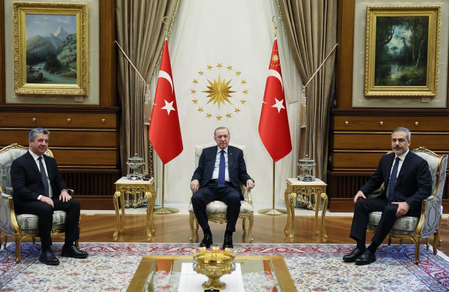 Turqu&iacute;a amenaza a los combatientes kurdos en Siria con una “operaci&oacute;n militar”