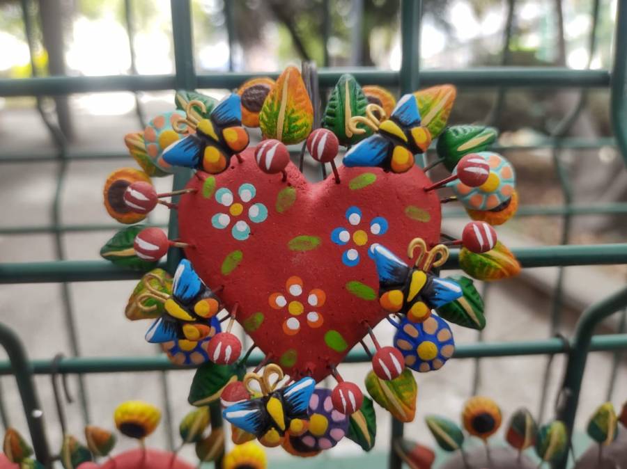 ¡Este 14 de febrero regala artesanías mexiquenses! Acude a la venta especial por el Día del Amor y la Amistad en el Parque de la Ciencia Fundadores