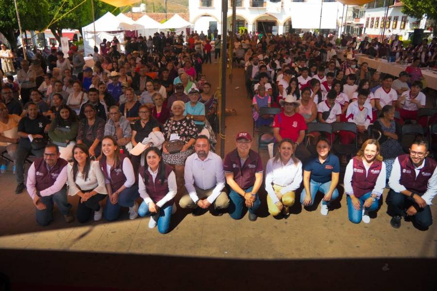 Ofrecen Jornadas DIFEM más de mil 600 consultas odontológicas gratuitas en comunidades vulnerables