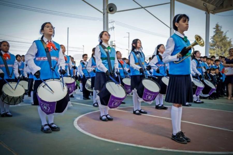Arranca GEM la entrega de instrumentos a Bandas de Guerra para estudiantes de educación básica