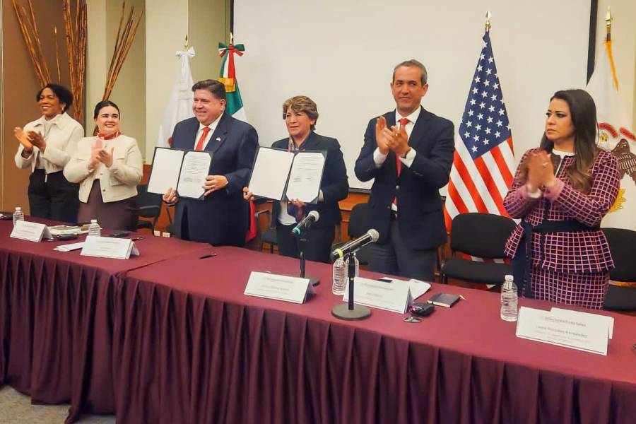 Firma Delfina Gómez hermanamiento con el estado de Illinois; ambas entidades fortalecen el comercio, la educación, la agricultura y el medio ambiente