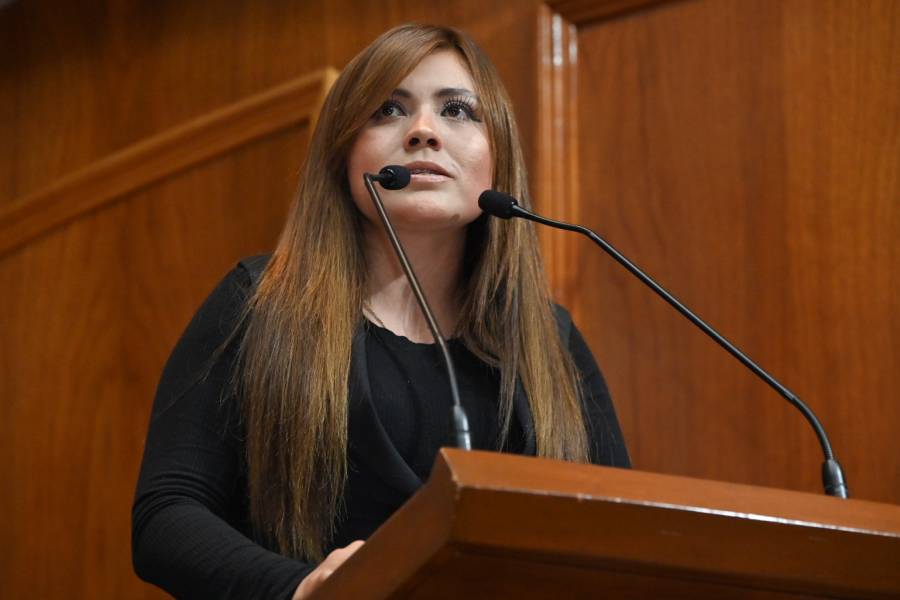Impulsa Yareli Esparza acceso laboral a jóvenes de recién egreso