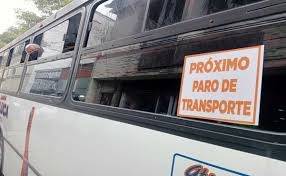 Transportistas del Estado de México advierten paro y exigen aumento tarifario de hasta 4 pesos