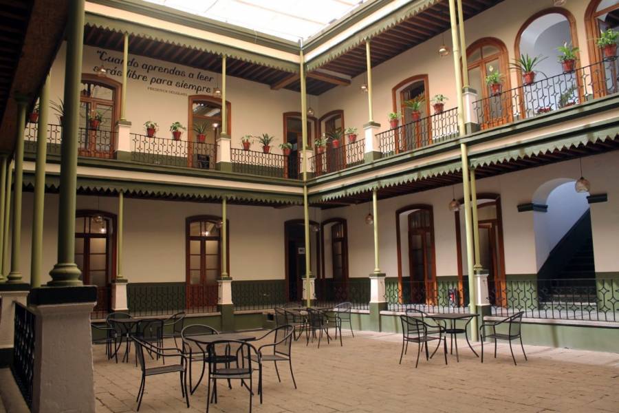 Fomenta GEM la lectura a través de las Librerías Castálida, espacios culturales con más de 400 obras literarias