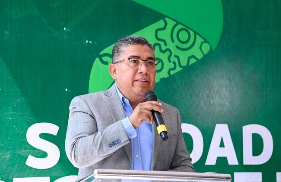 Reconocen a docentes en Soledad por su labor transformadora