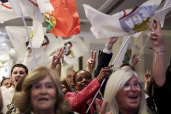Victoria apertada da direita no poder nas legislativas en Portugal
