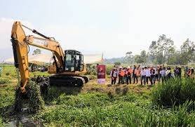 Refuerzan municipios mexiquenses con maquinaria para obras agrícolas