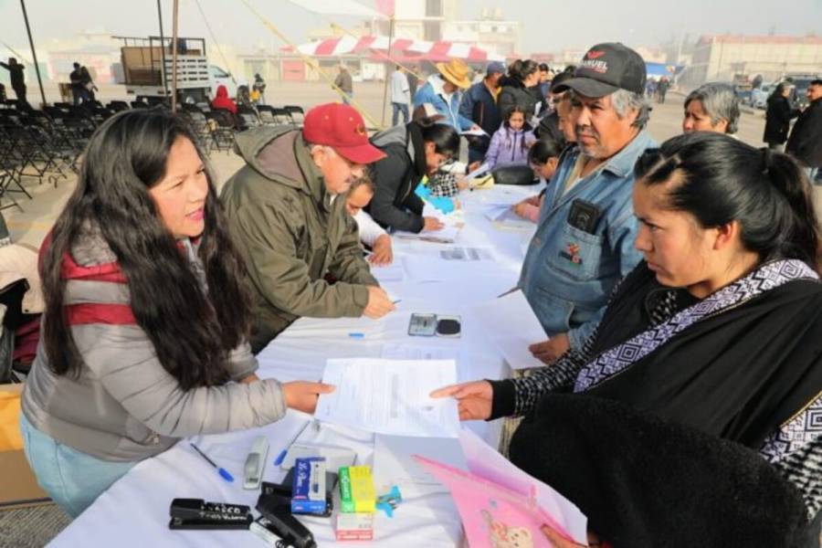 Otorga GEM más de 5 mdp a familias de campesinas y campesinos fallecidos