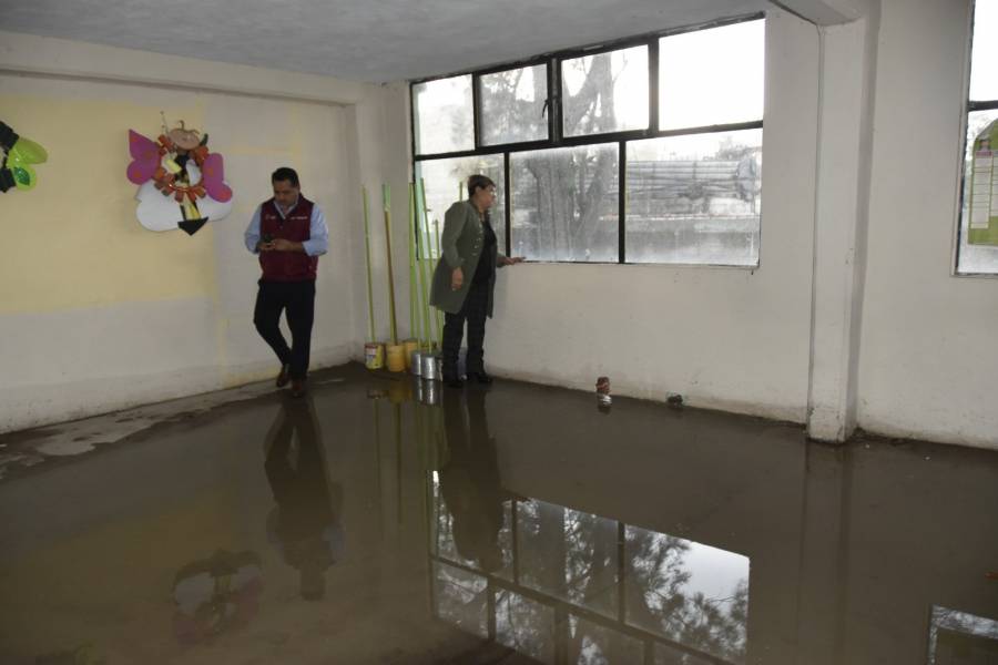 Atiende GEM a municipios de Coyotepec y Hueypoxtla afectados por lluvias intensas en el Valle de México