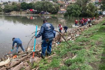 EdoMéx limpia en tiempo récord Presa Los Cuartos; refuerza prevención con brigadistas, monitoreo permanente y maquinaria especializada