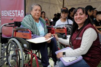 Publica GEM convocatoria “Servir para el Bienestar” entregará sillas de ruedas y andaderas a personas con discapacidad