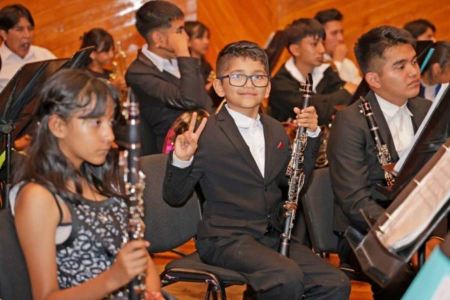 Niñas y niños mexiquenses alzan la voz contra el trabajo infantil en concierto “Voces por la Educación”