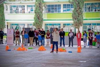 Fortalece GEM a escuelas de Apaxco y Hueypoxtla con mobiliario, material didáctico y obras; invierte más de 6.3 mdp