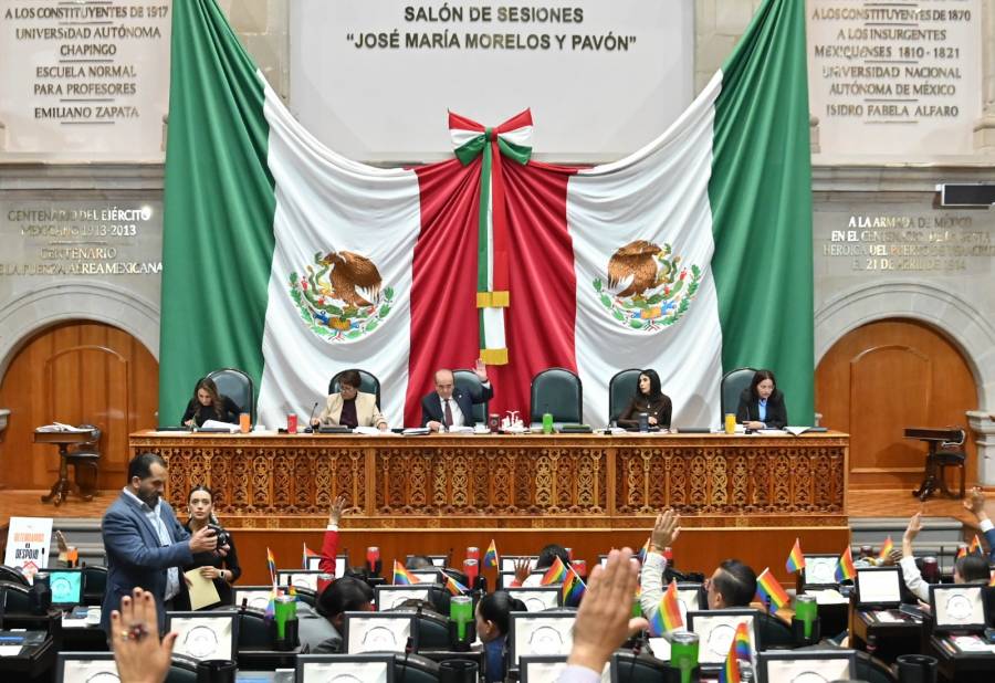 Aprueba Congreso “Ley silla” como un derecho en el servicio público