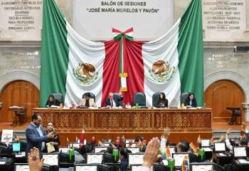 Aprueba Congreso “Ley silla” como un derecho en el servicio público