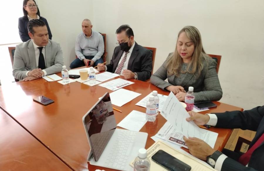 Aprueban exhortar a STyPS federal y a las 32 estatales sancionar a quienes no cumplan 