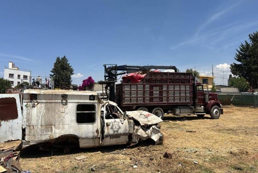 Semov recicla 70 vehículos oficiales en desuso en Villa Victoria