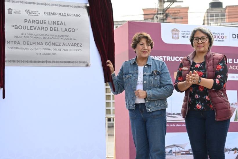 Entrega Delfina G&oacute;mez obras en la Zona Oriente del Edomex