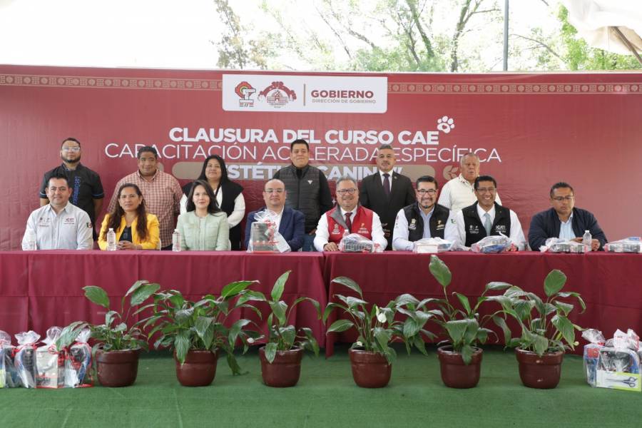 Forman emprendedores en est&eacute;tica canina: egresan 100 personas del curso del ICATI en Ixtapaluca