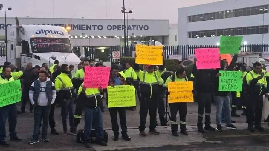 Trabajadores de Alpura protestan ante falta de acuerdo sobre condiciones laborales