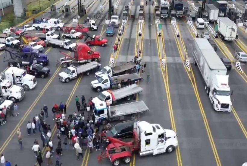 Liberan la M&eacute;xico-Quer&eacute;taro tras 7 horas de bloqueo organizado en demanda de aparici&oacute;n de l&iacute;der transportista