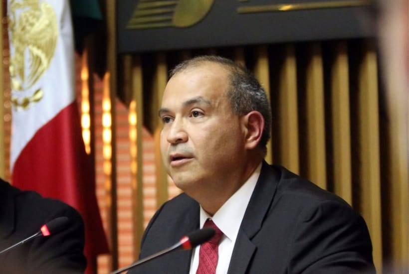 Detención de exdirector de PEMEX en EU fue por asuntos migratorios, aclara su abogado